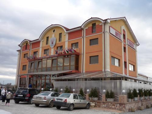 Hotel Transit Oradea Exterior foto